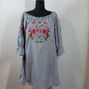 Magic Embroidered Flowered Dress 